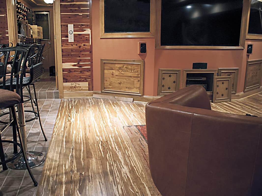 Exotic Blonde — Entertainment Room — Central Ohio